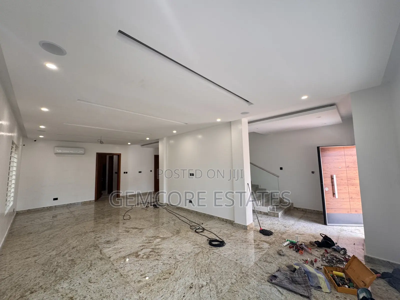 5bdrm House in East Legon for sale
