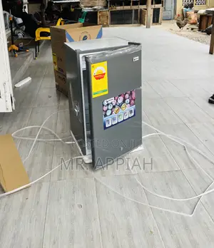 Awesome Pearl Electric Table Top Fridge(Gray) 