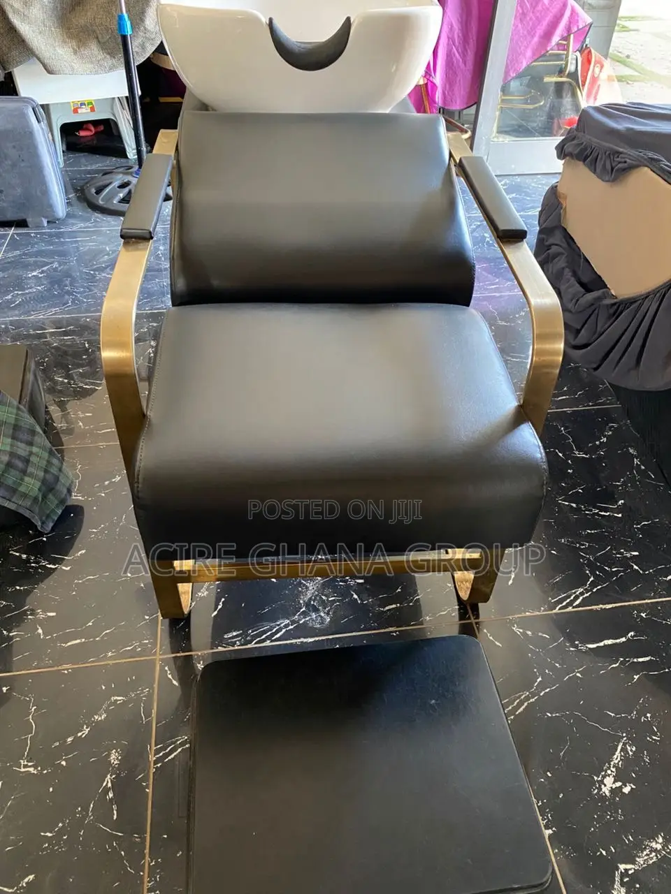 Salon Sink