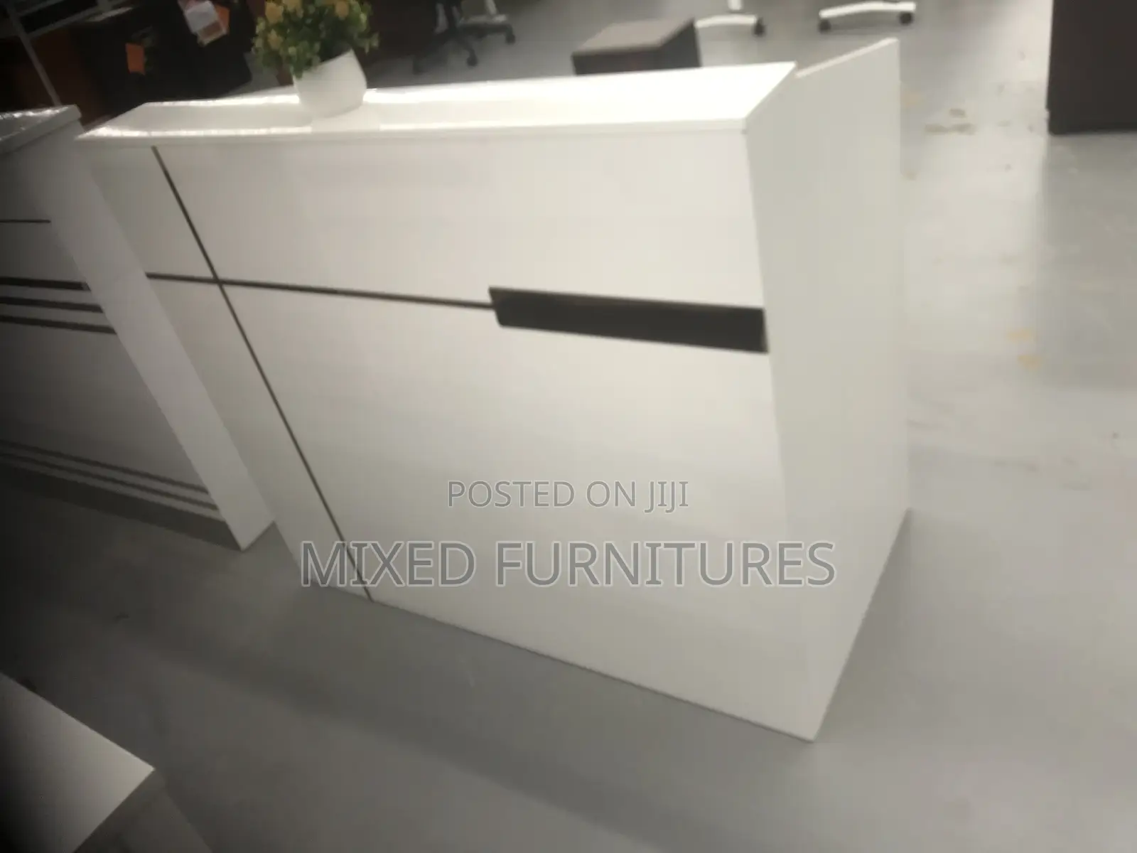 Reception Desk/Front Desk