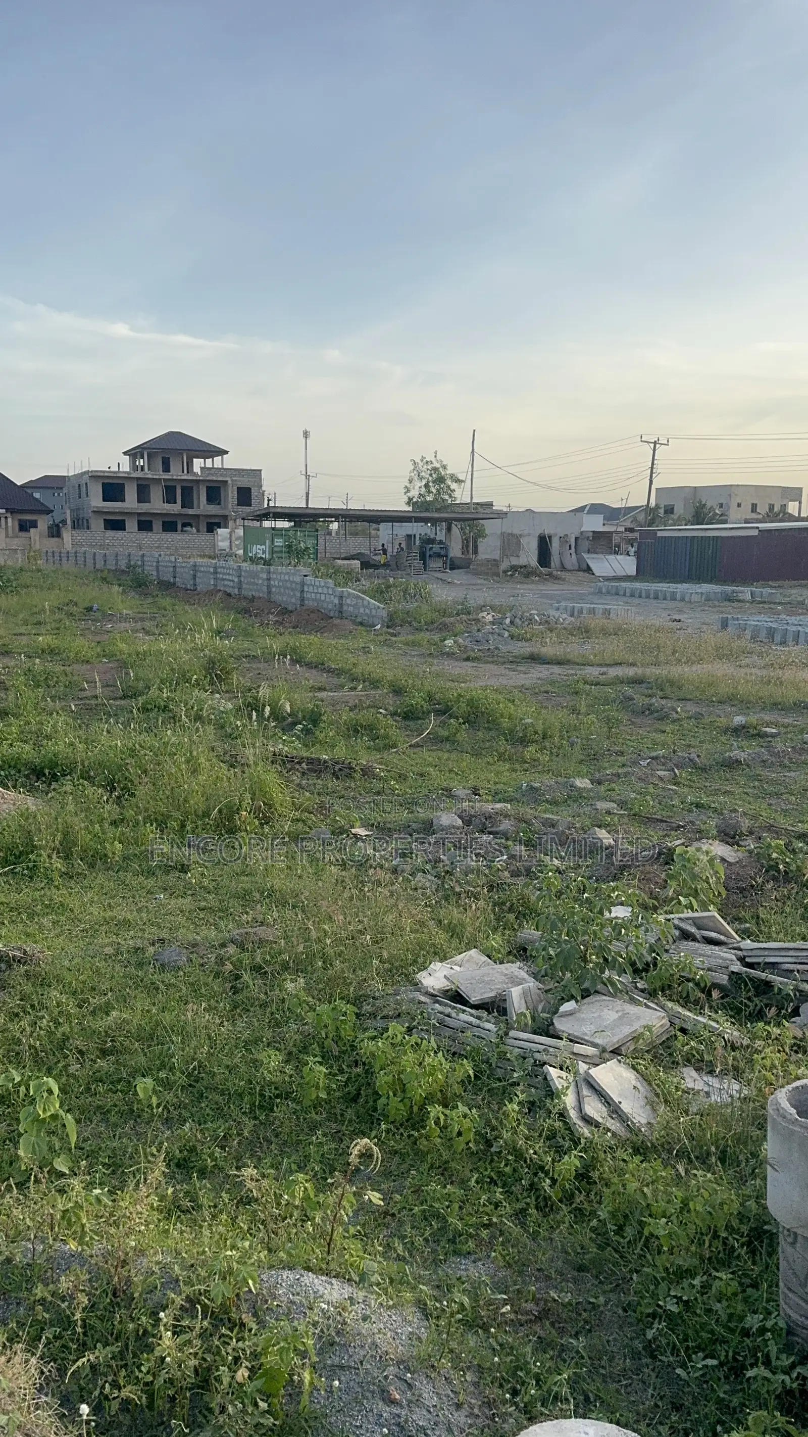 2 Plots of Titled Land in a Prime Roadside