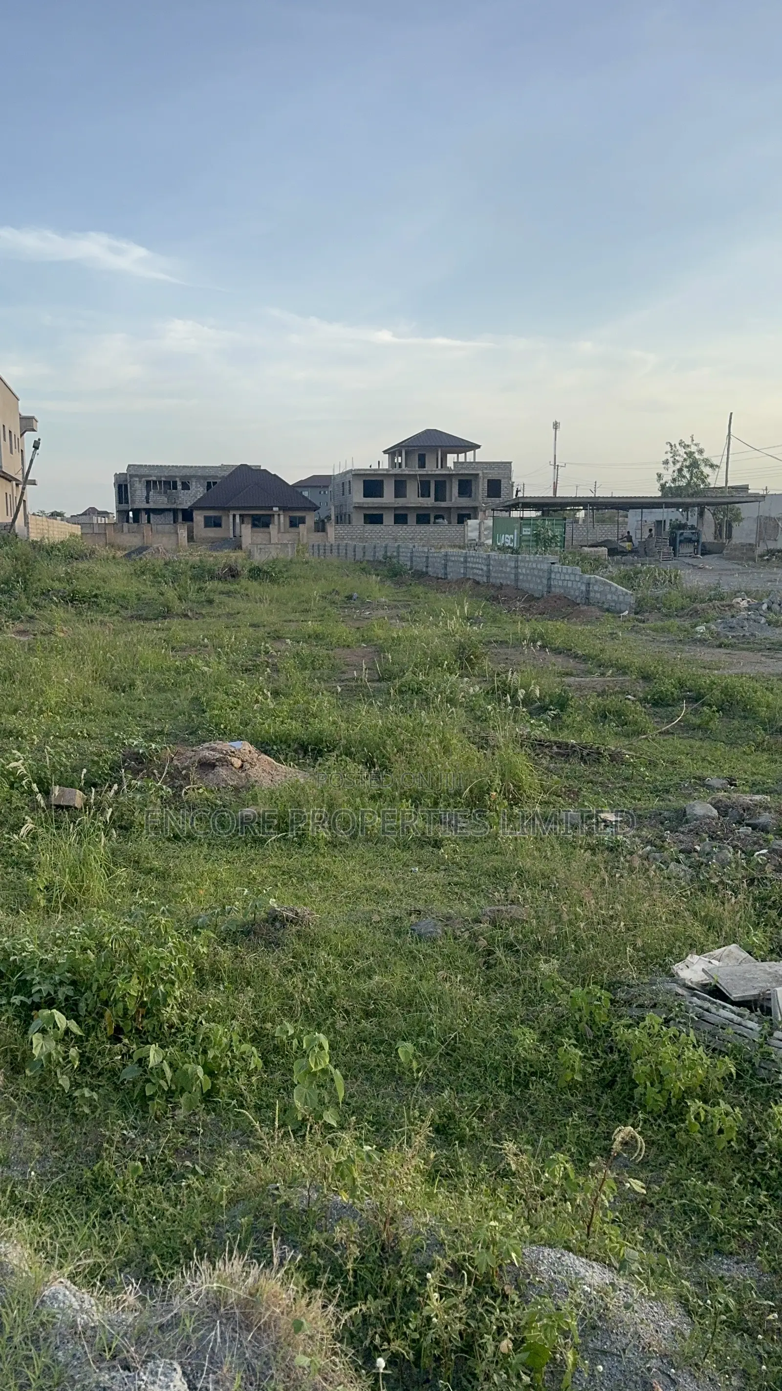 2 Plots of Titled Land in a Prime Roadside