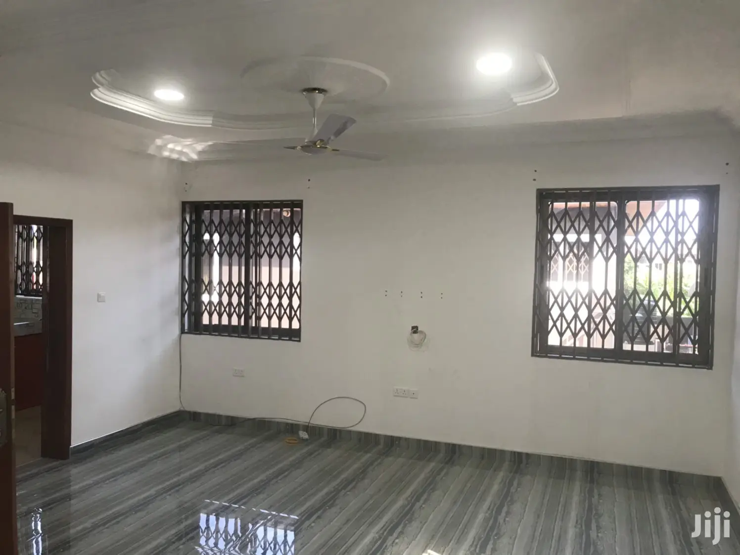 2bdrm Apartment in Tse Addo, Burma Camp for rent