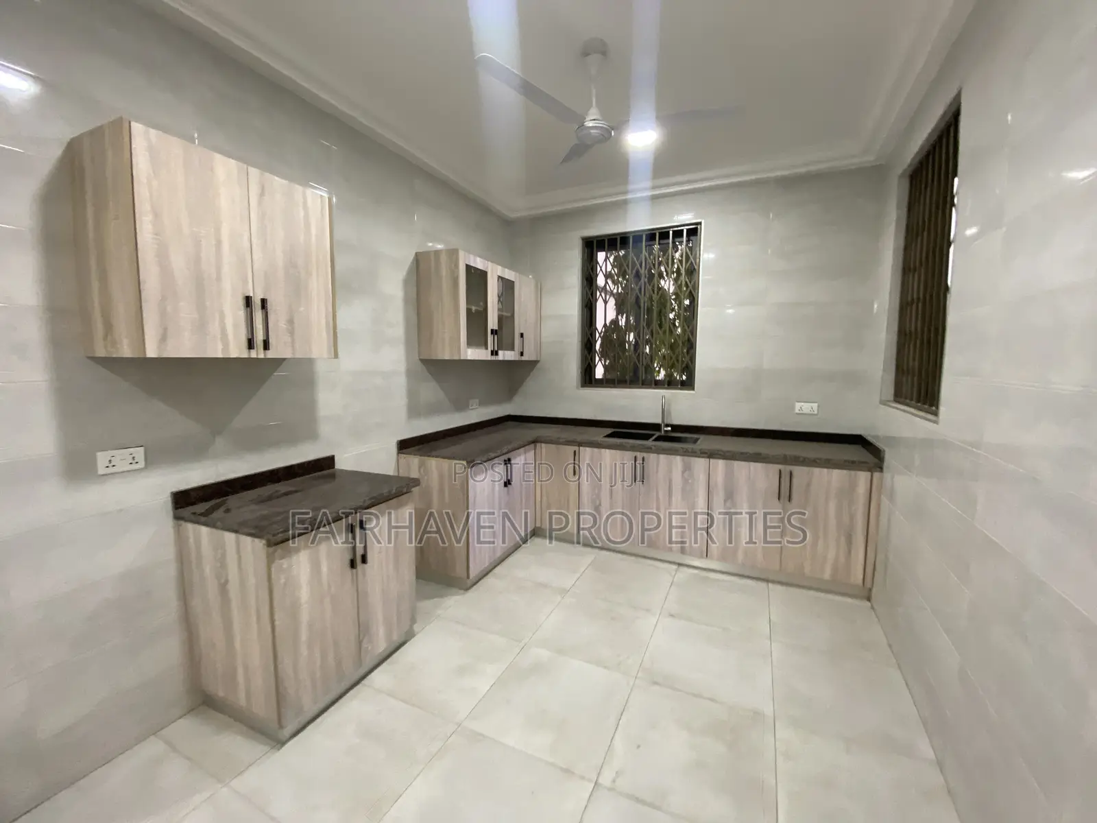 3bdrm Apartment in East Legon for rent