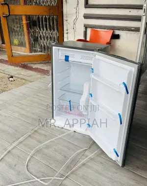 93liters Pearl Single Door Original Refrigerator.