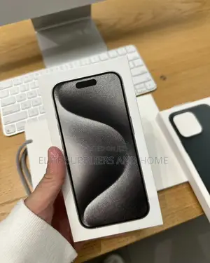 New Apple iPhone 15 Pro Max 256 GB