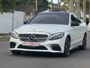 Mercedes-Benz C300 2020 White