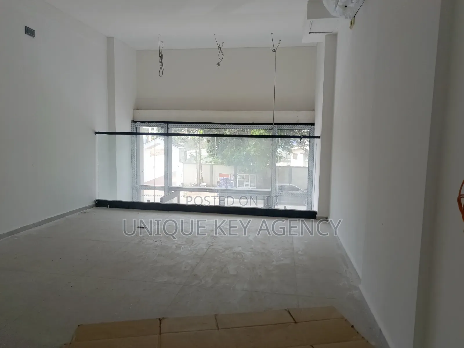 Shop to Let in Cantonment