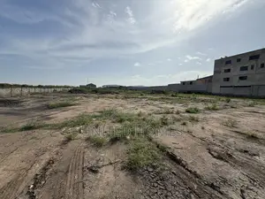 Tema Industrial Area 2. 3 Acres of Land for Sale