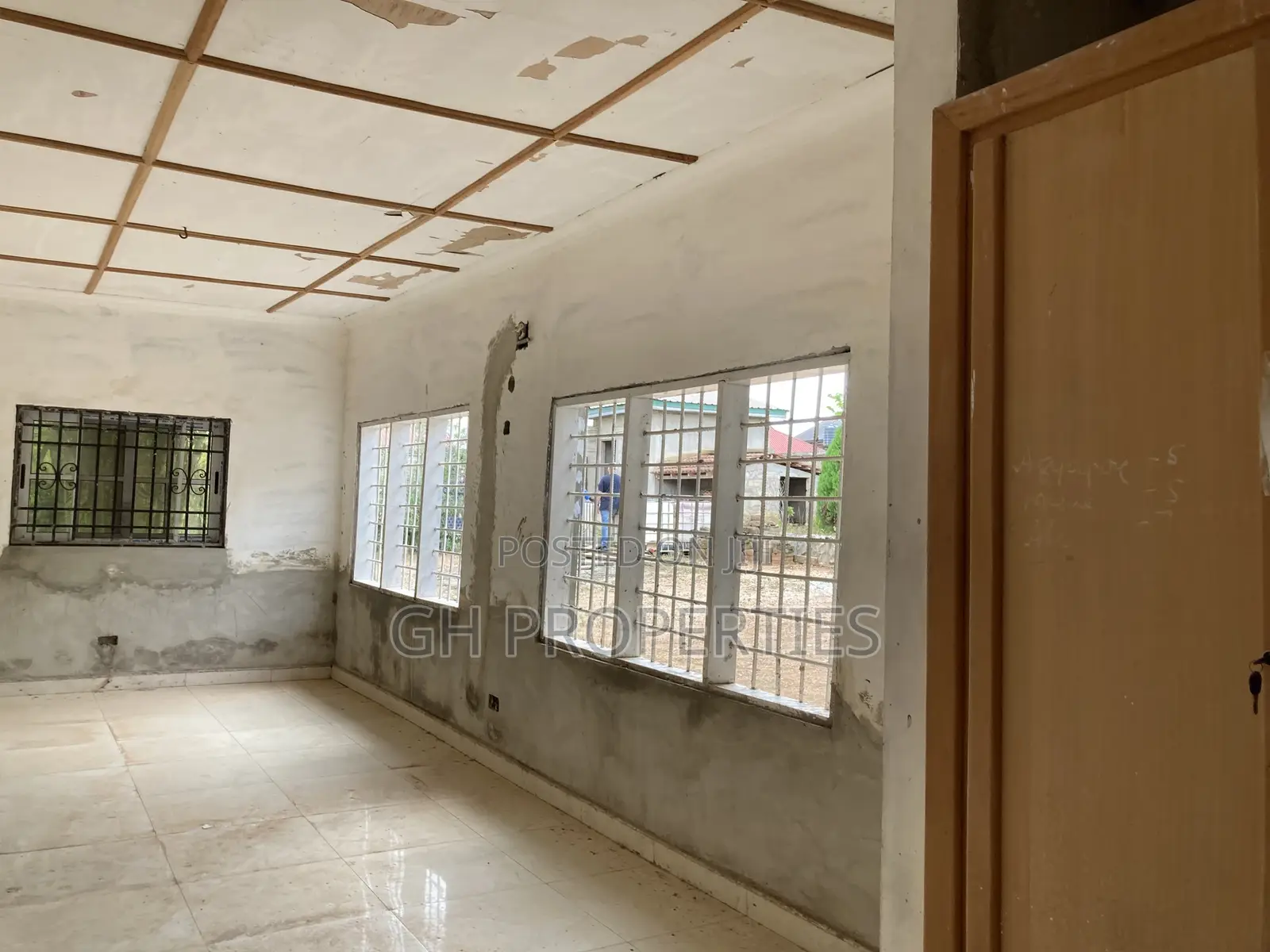 4bdrm House in Sokoban Wood Village, Kumasi Metropolitan for sale