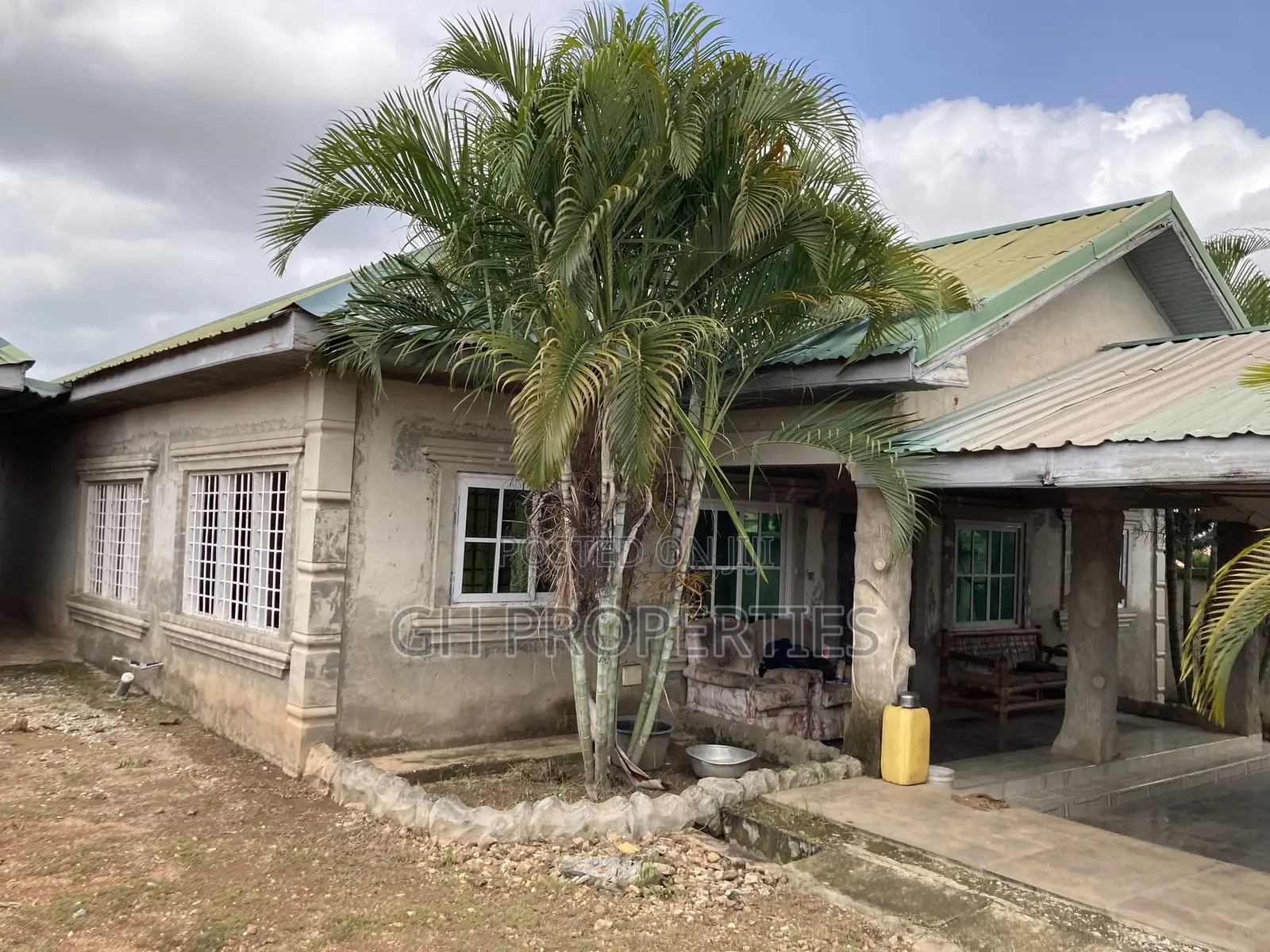4bdrm House in Sokoban Wood Village, Kumasi Metropolitan for sale
