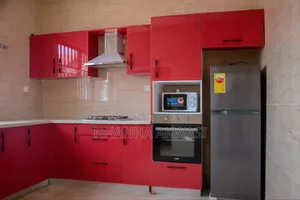 4bdrm House in Spintex, Tema Metropolitan for rent