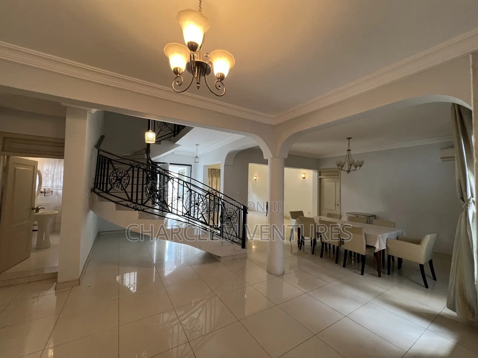4bdrm House in Charclem Ventures, Adjiriganor for sale