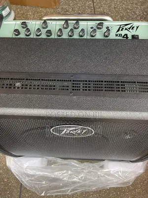 Peavey Kb4 3channels Keyboard Combo