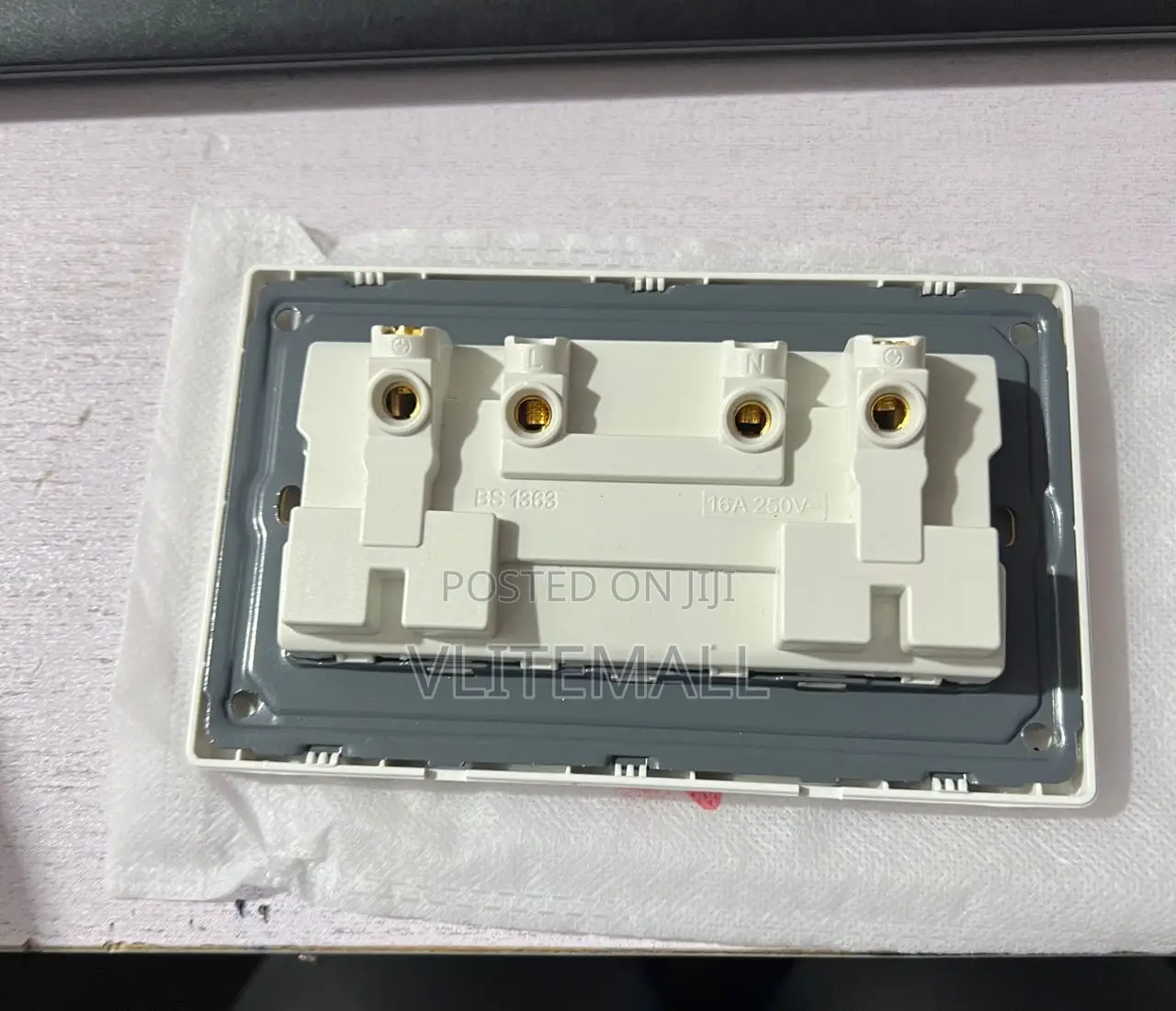 Panda Swtich And Socket