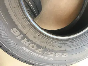 Durable Tyre 245/70r16