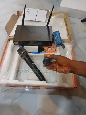 JBL Rechargeable Microphone