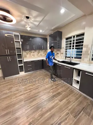 Morden Kitchen Cabinets