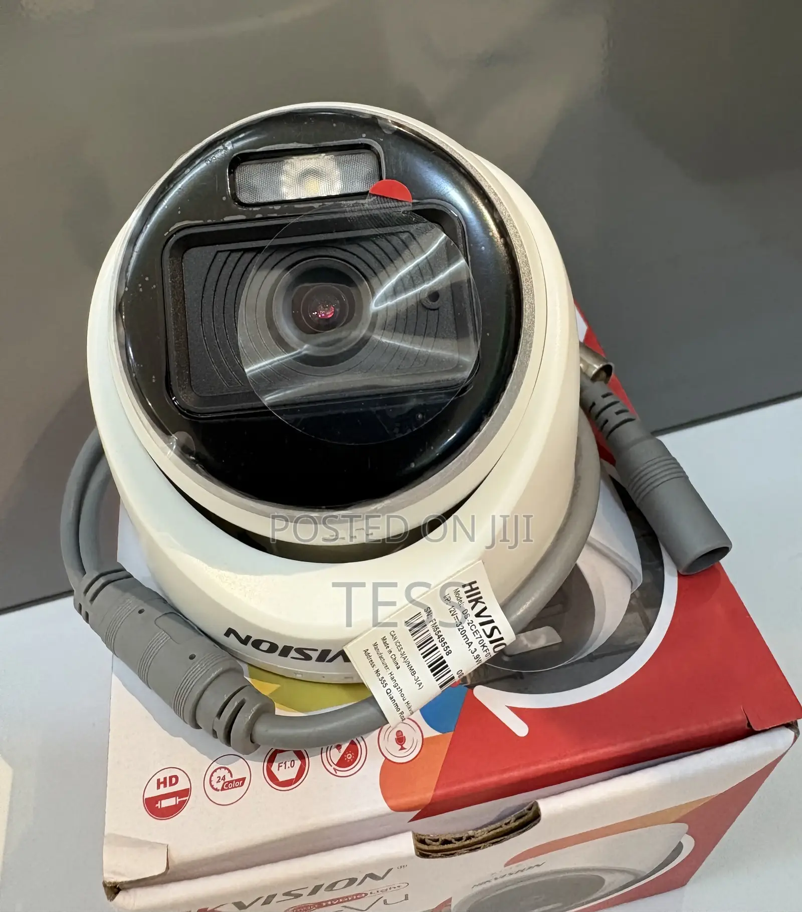 Hikvision /5mp Full Color Vu+Audio Ds-2ce70kf0t-LPFS