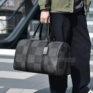 Classic Travelling Bag(Leather (