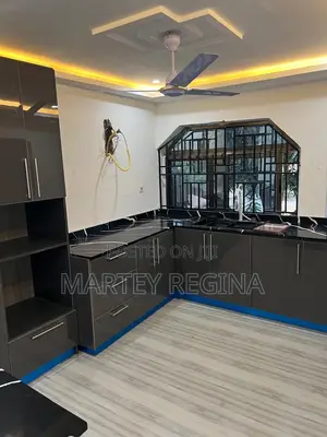 Kitchen Cabinets Set
