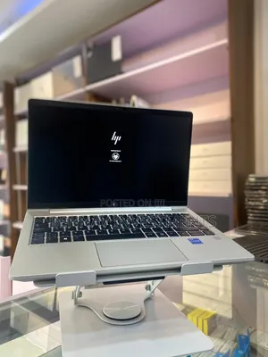 Laptop HP ProBook 440 G8 8GB Intel Core i5 SSD 256GB