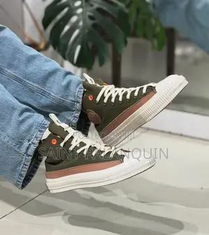 Chuck Converse