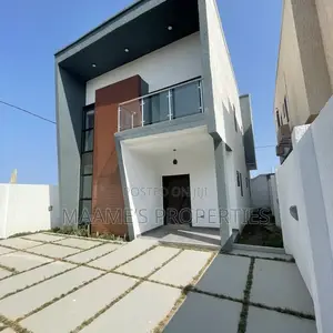 4bdrm Duplex in Airport Residential Area for sale