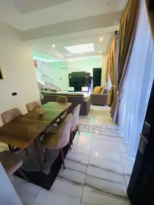 Furnished 4bdrm House in Cantonment, Cantonments for rent