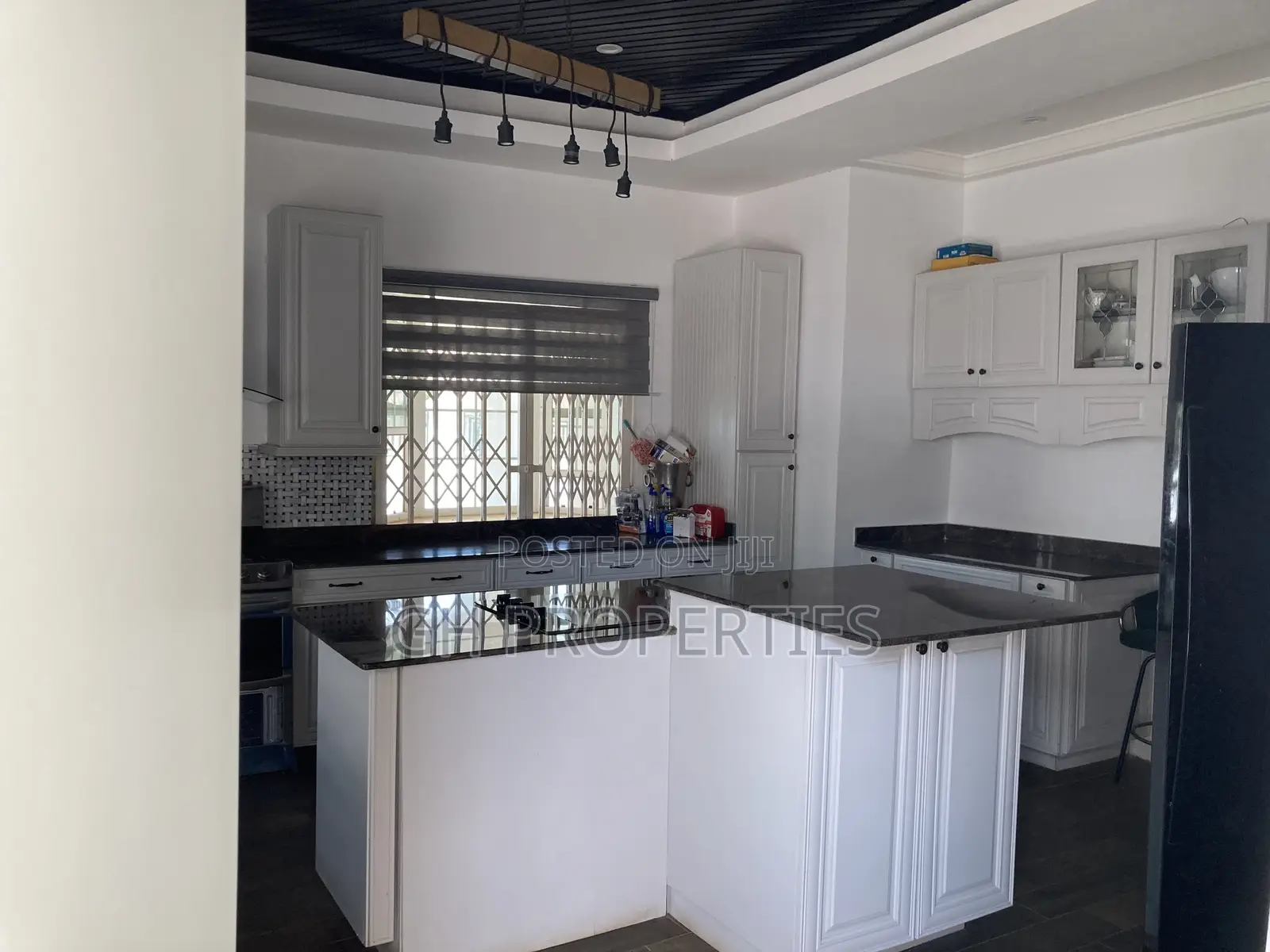 4bdrm House in Trede Junction Area, Kumasi Metropolitan for sale