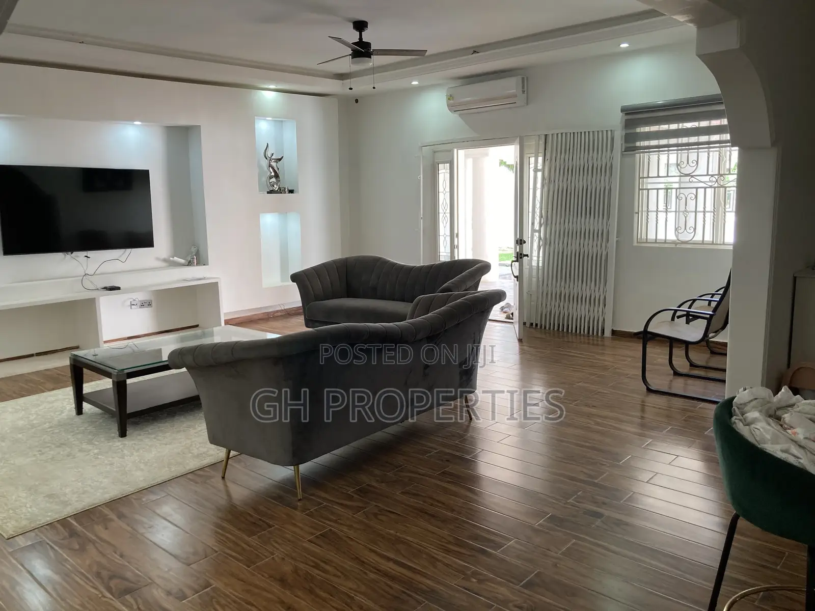 4bdrm House in Trede Junction Area, Kumasi Metropolitan for sale