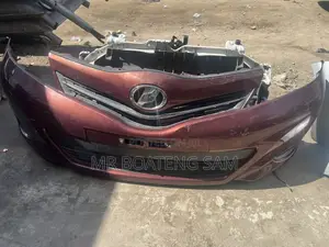 Toyota Vitz 2012 Frontcut