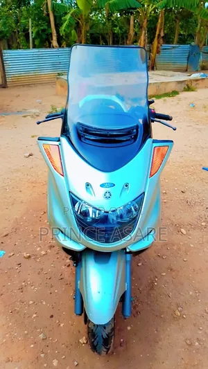 Yamaha Majesty 2025