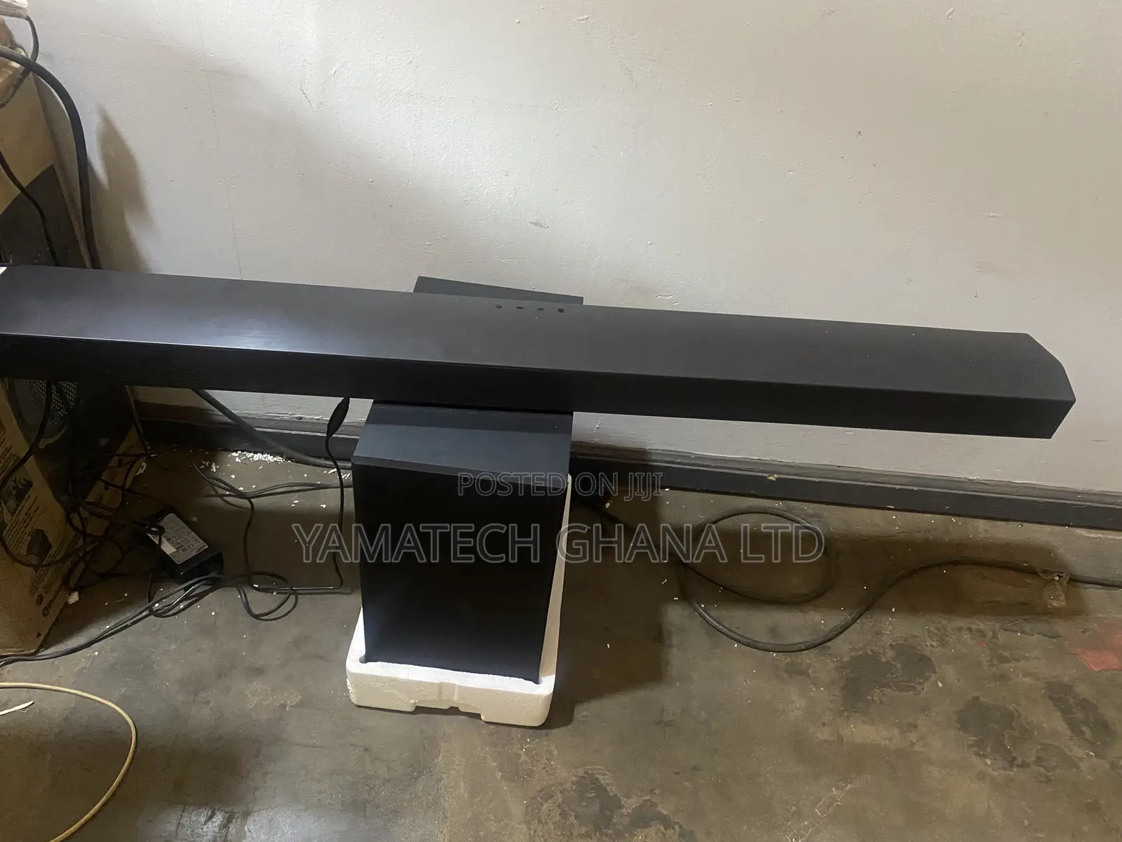 Original Samsung Wireless Soundbar With Woofer Hw-B550 Model