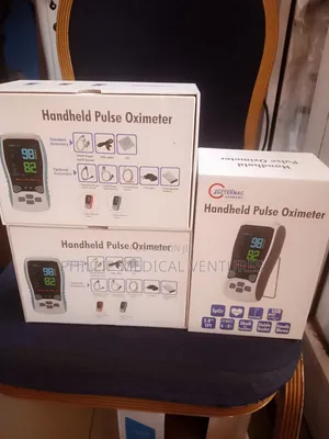 Handheld Pulse Oximeter ( 3 Probes)