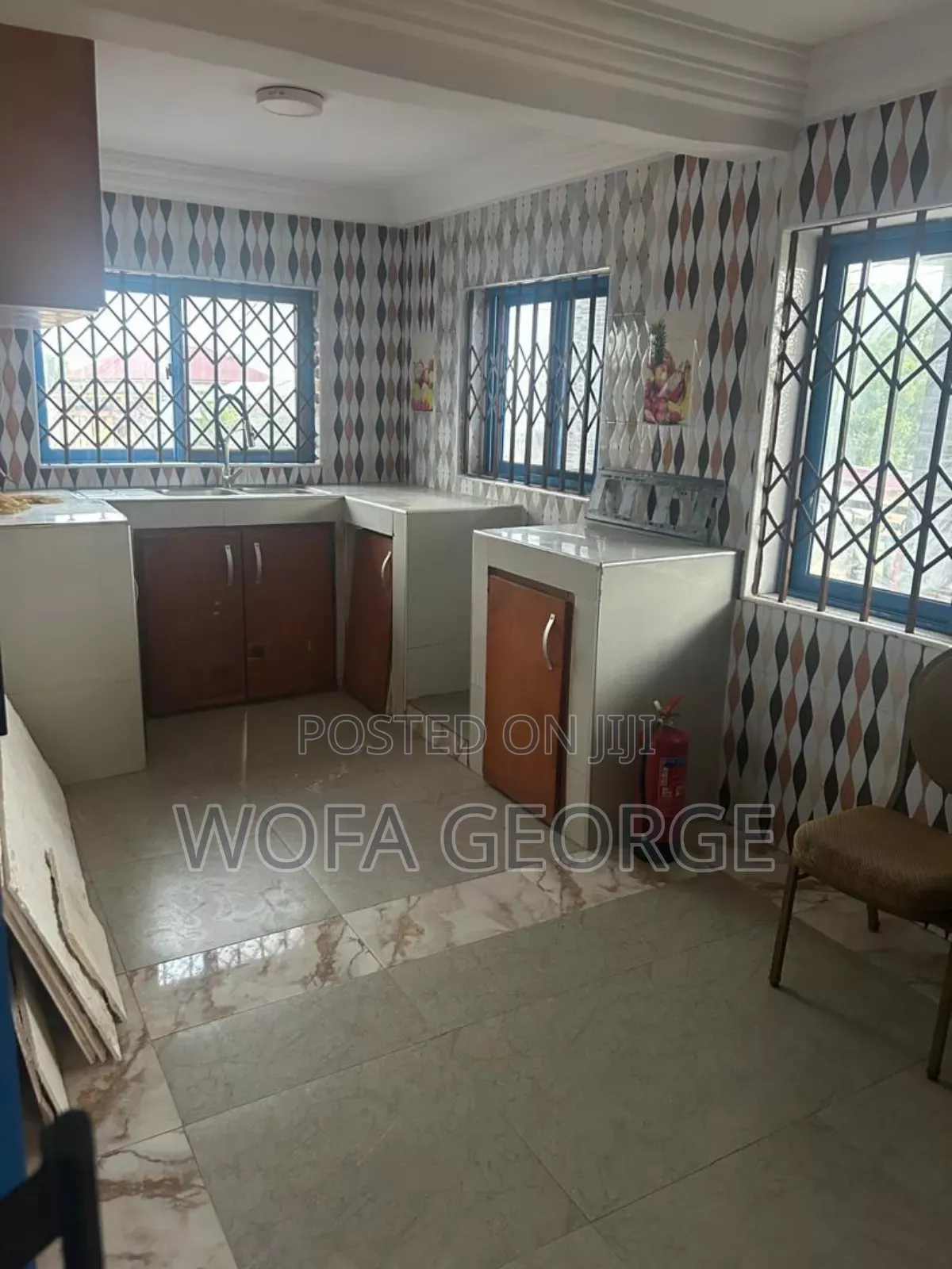 7bdrm House in Goil Link, Abokobi for sale