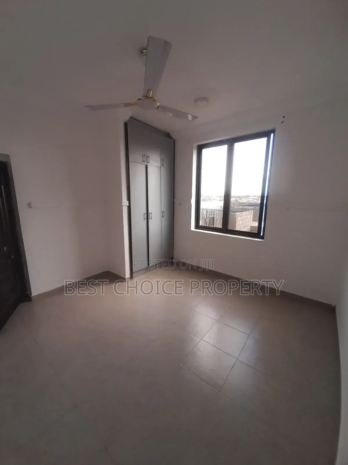 1bdrm Apartment in Adenta, Housing Down for rent