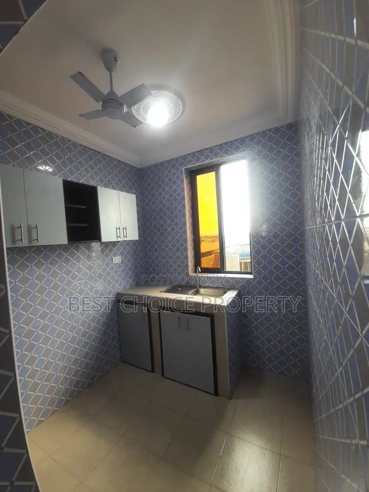 1bdrm Apartment in Adenta, Housing Down for rent