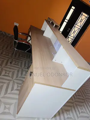 Luxurious Reception Desk