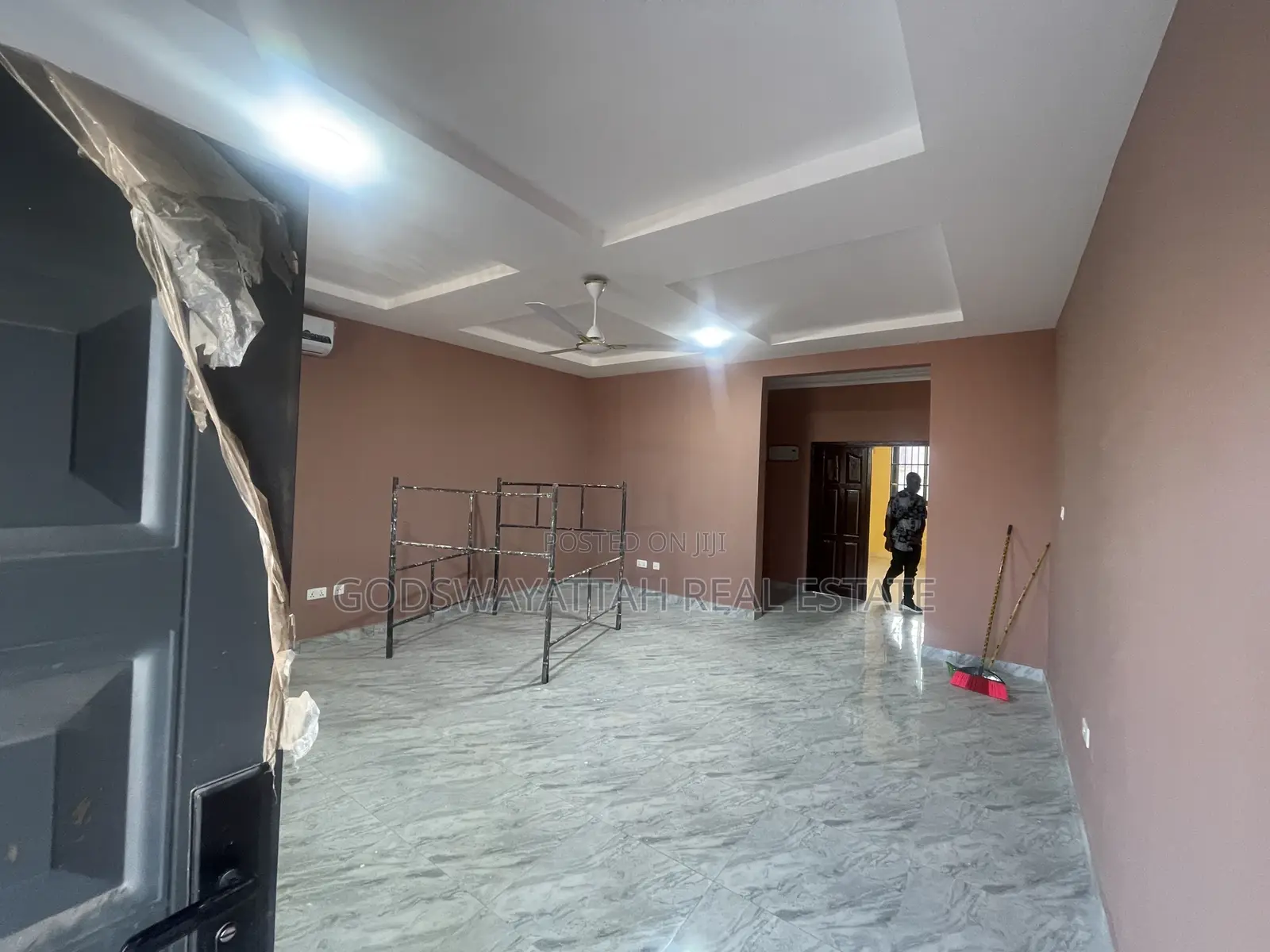 3bdrm Apartment in East Legon, Adjiriganor for rent