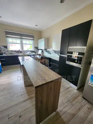 4bdrm House in Tema Metropolitan for sale