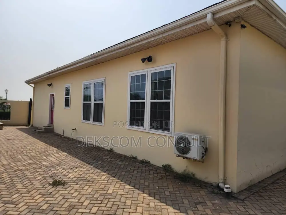 4bdrm House in Tema Metropolitan for sale