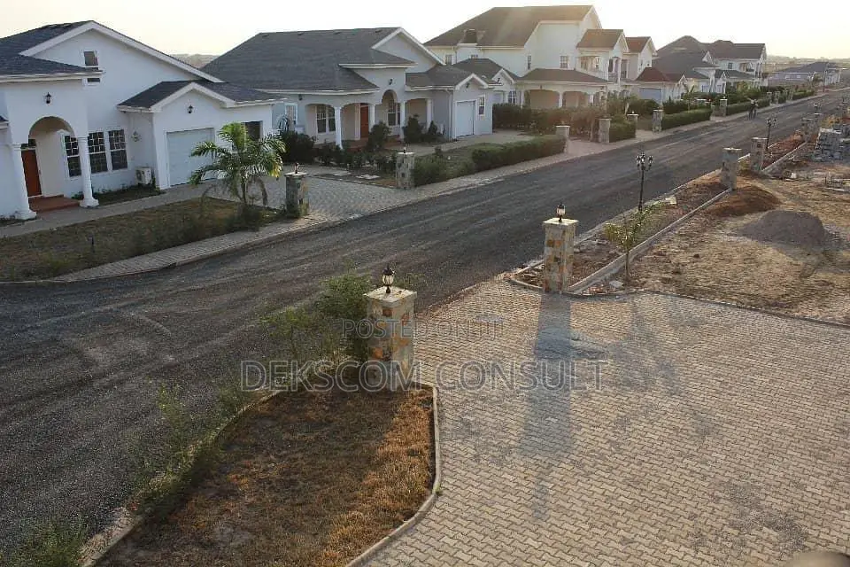 4bdrm House in Tema Metropolitan for sale