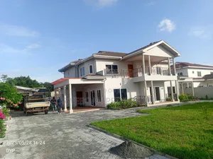 5bdrm Maisonette in Spintex:- 5 Bedrooms for rent