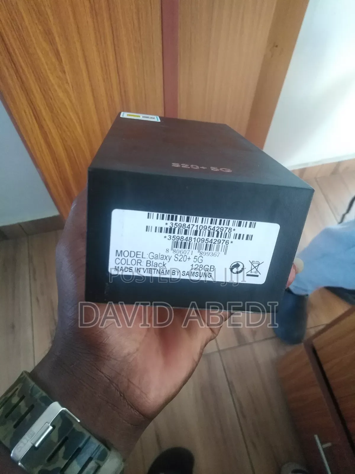 New Samsung Galaxy S20+ 5G 128 GB Black