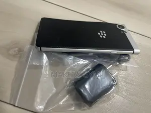 BlackBerry KEYone 32 GB Black