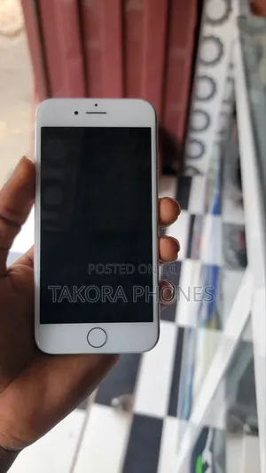 Apple iPhone 7 32 GB Silver