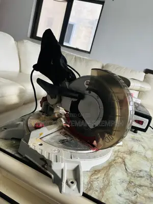 Mitre Saw 1400w