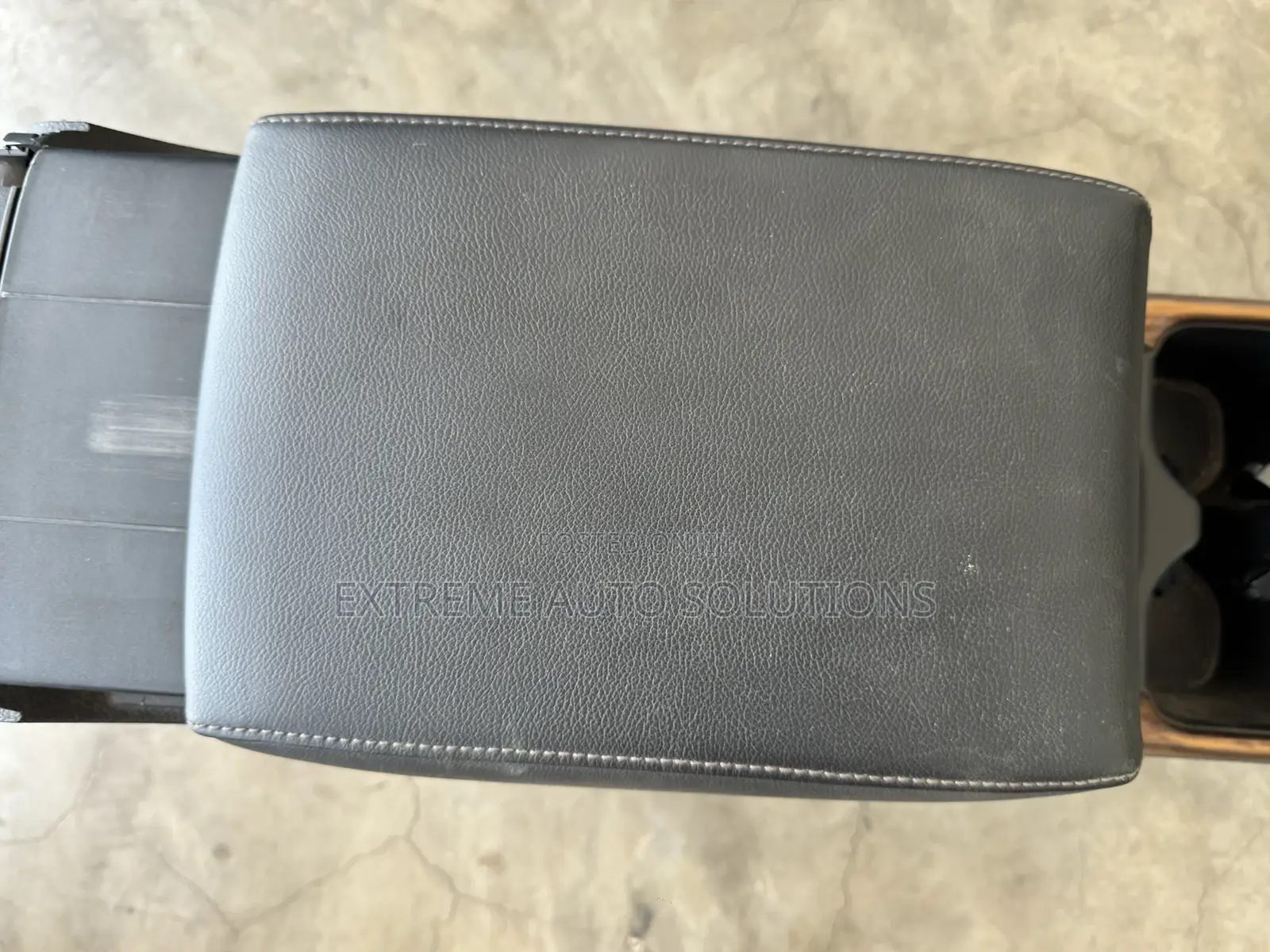 Crv 2017 Center Console Arm Rest Black