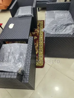 Outdoor Chair 4 Seater (With Table) Plastic